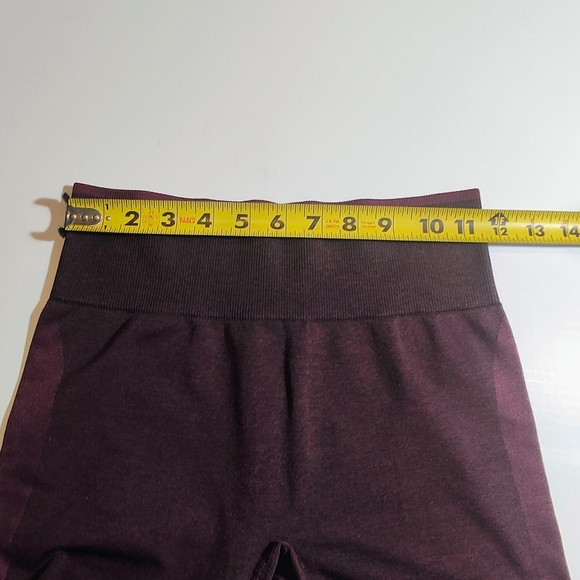 PINK Victoria's Secret Burgundy Leggings - Picture 7 of 8